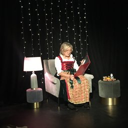 <p>Weihnachtslesung von Jutta Speidel</p>